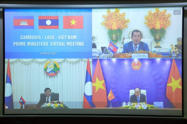 ນາຍົກລັດຖະມົນຕີ ລາວ, ຫວຽດ<br>ນາມ ແລະ ກຳປູເຈຍ ພົບປະທາງໄກ
