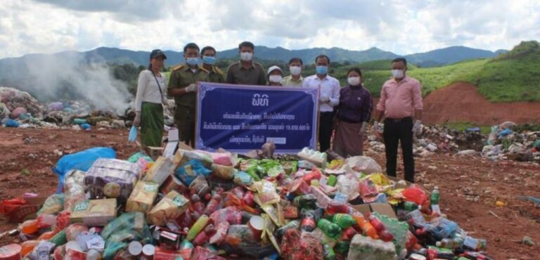 ທຳລາຍສິນຄ້າໝົດອາຍຸ ສິນຄ້າຜິດກົດໝາຍ ມູນຄ່າ 19.850.000 ກີບ